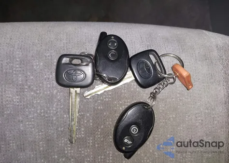 2004 Toyota Corolla Ce из США, поврежденный, VIN JTDBR32EX42039567